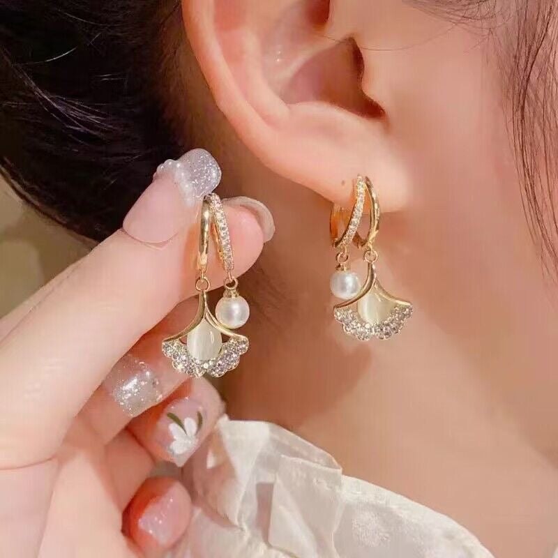 FLARE EARRINGS