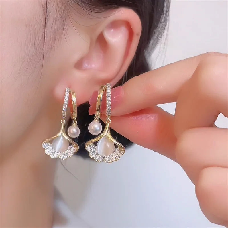 FLARE EARRINGS