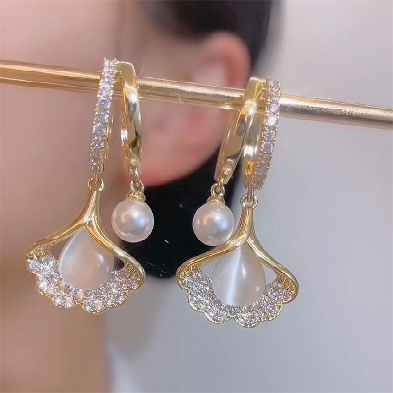 FLARE EARRINGS