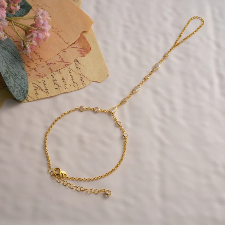 Sahara Bloom Handlet