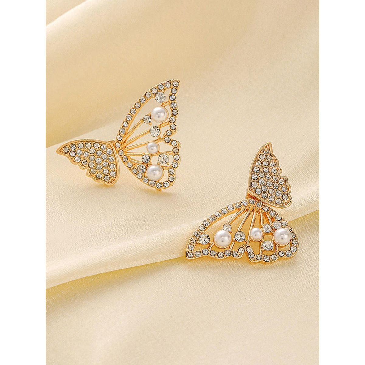 BUTTERFLY EARRINGS