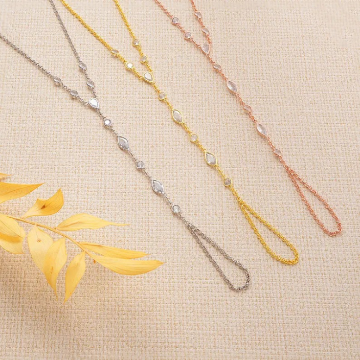 Sahara Bloom Handlet