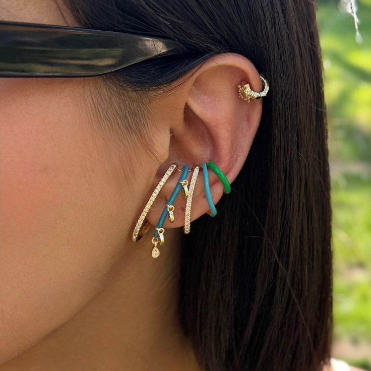 Emerald twist Earcuff