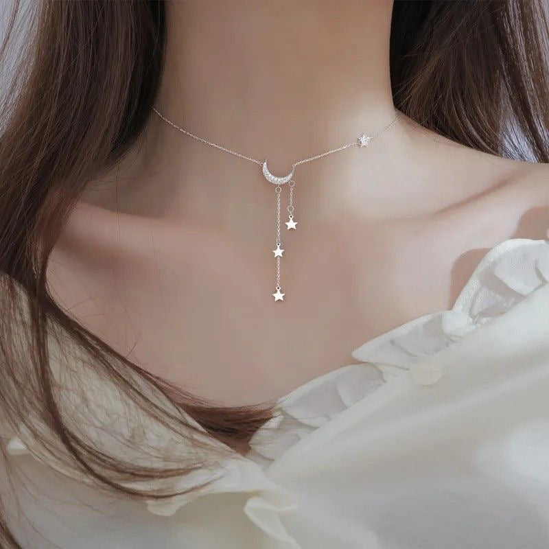 MOONSTAR NECKLACE