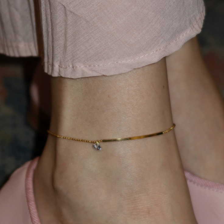 Minimal Muse Anklet