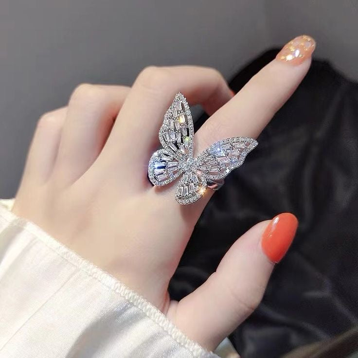 BUTTERFLY RING