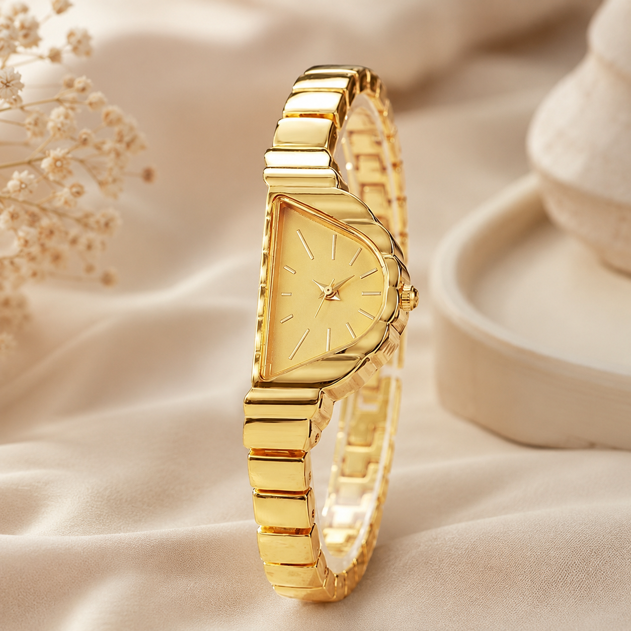 Lunara Gold Watch