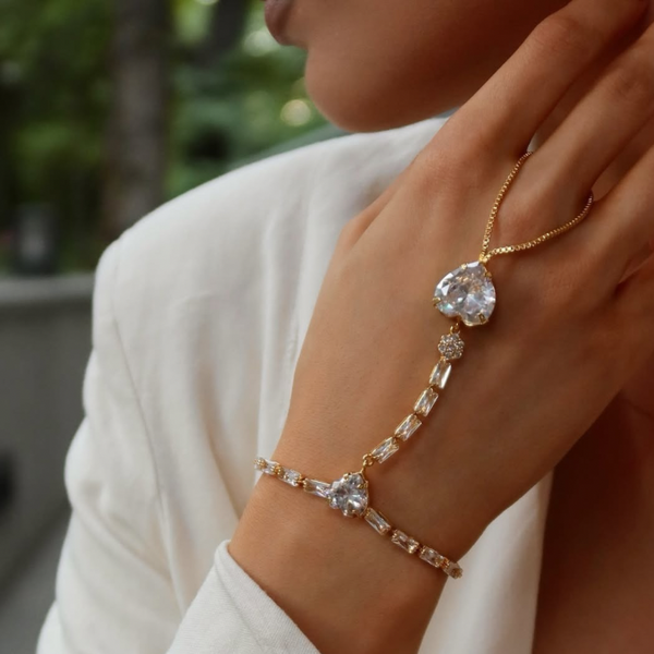 Amarielle Handlace