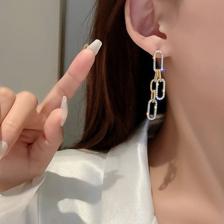 GEOMETRIC EARRINGS