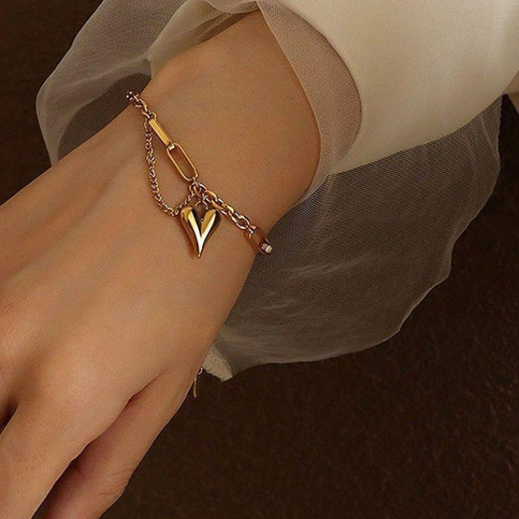 BOLD LOVE BRACELET