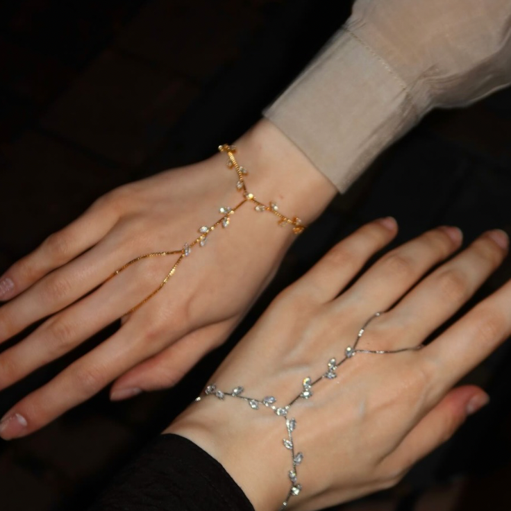 Liana handlace