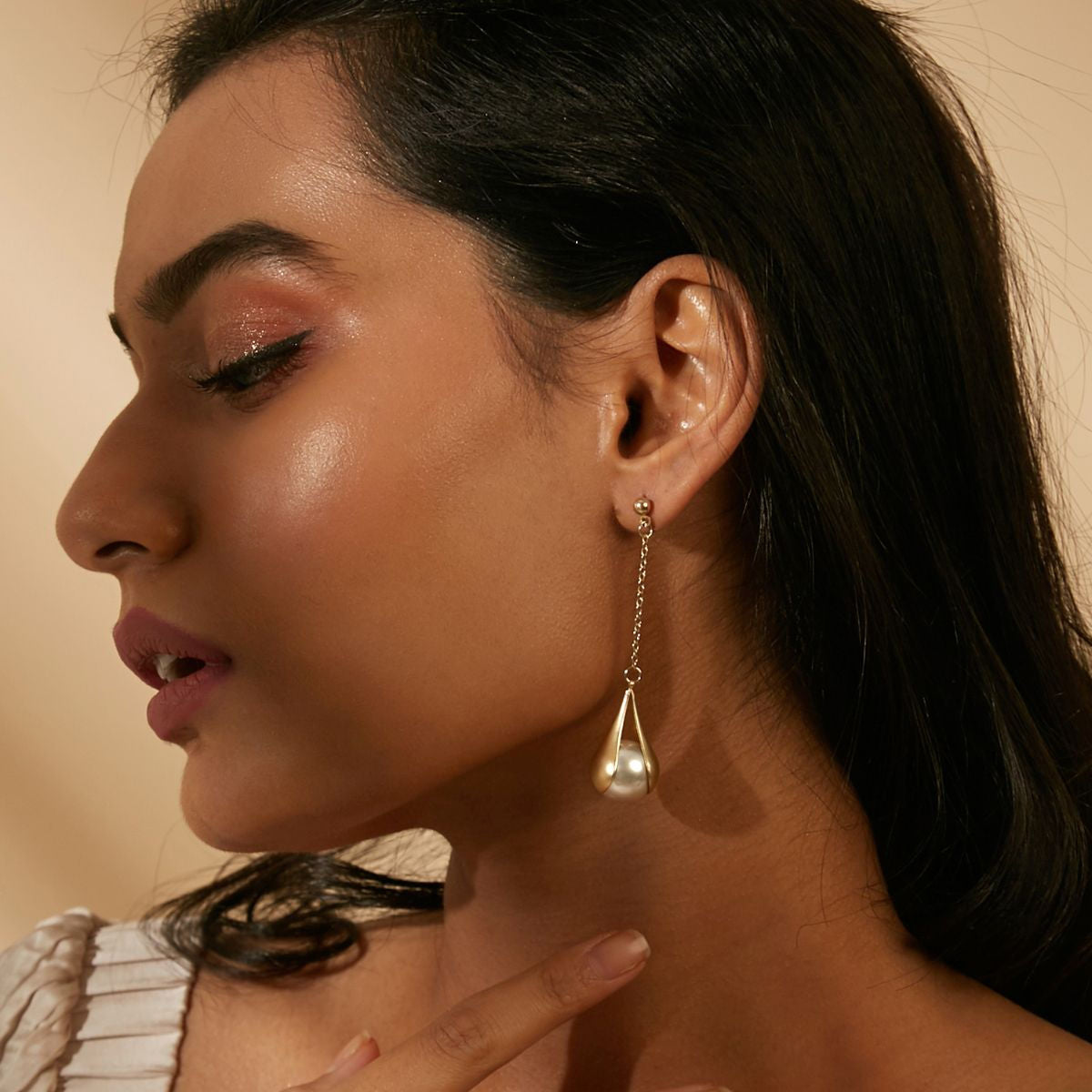 DROP DANGEL EARRINGS