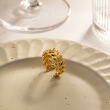 Leaflet Ring