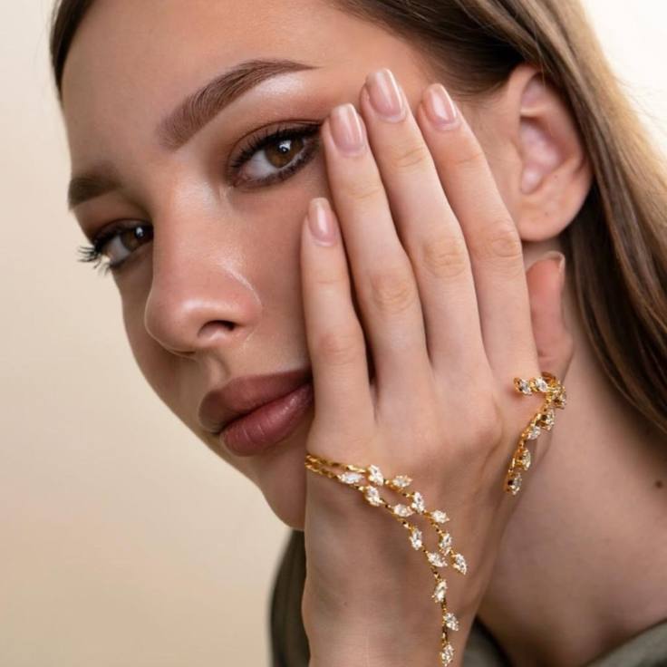 Regalia Vein Handcuff