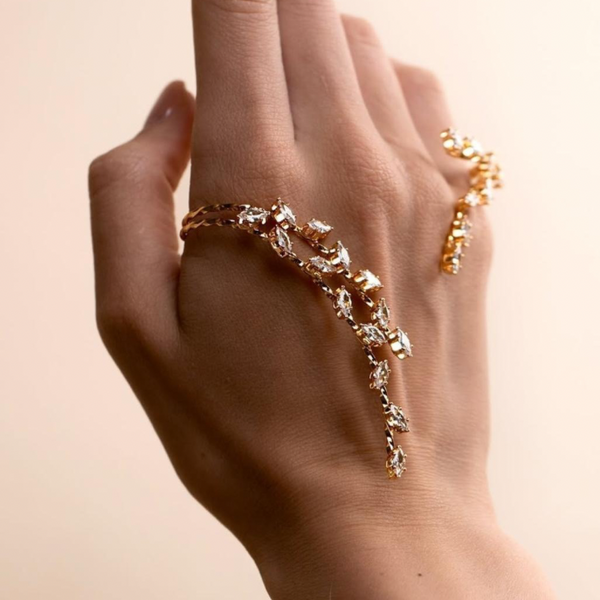 Regalia Vein Handcuff